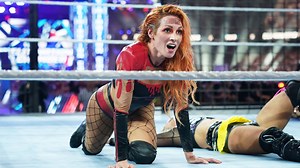 Becky Lynch reportedly signs new deal with WWE