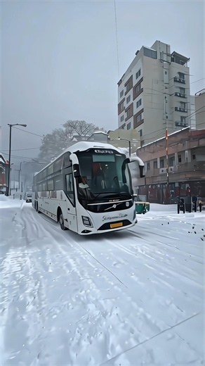 new volvo KKRTC travels | Power's Volvo B8R 9600S #volvo9600s #volvobus #luxury