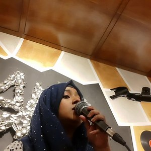 3.9K views · 395 reactions | অল্প একটু ভ্রমর! ❤️ Was cleaning out drafts and found this video,its a little clip from a show at The Celebrity Cafe. Oh, use headphones plis ❤️ | Abha - আভা | Facebook