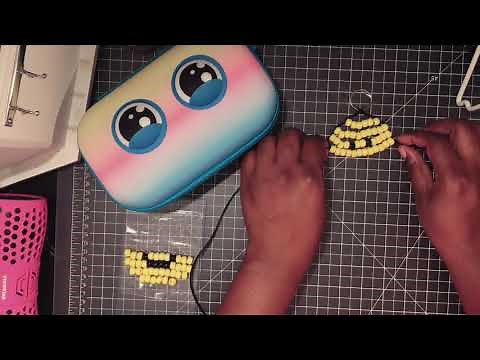 Pony beads smiley face keychain tutorial