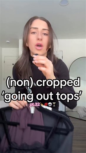 Julia Gratton on Instagram: "Comment “need it” for the link sent to your DM: Other ways to shop these items: 1. Comment the words “need it” on this post and the link will automatically send RIGHT to your DMs (check right away) OR 2. Click the link in my bio and it will direct you to my Amazon storefront OR 3. Copy/paste this into your browser: https://geni.us/jVjAZq Sizing: Small, 26 waist, 32DD When you ask for the link I will send everything that I wore in this video! #goingouttops #amazongoin