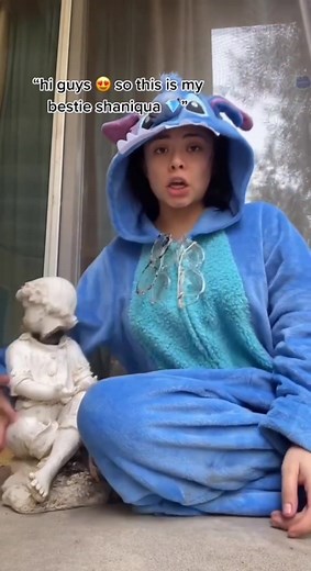 Bestie Shaniqua Glasses Try-On Haul from Zeelool