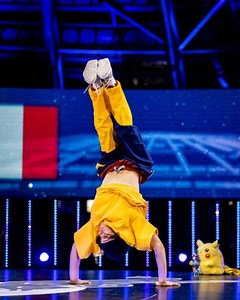 319K views · 13K reactions | Prove the sky is not the limit? 類 The World Final b-girls did just that  Wanna re-watch your favorite rounds? Catch the full livestream of Red Bull BC One World Final 2020  on Facebook  https://win.gs/RedBullBCOne2020_FB | Red Bull BC One | Facebook