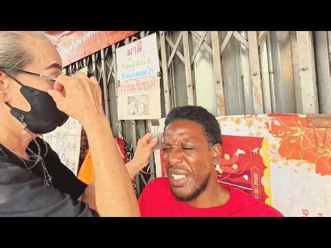 💆‍♂️ Amazing Gua Sha Massage & Full Face Service – She Doesn’t Know Her Shop Is Iconic – Bangkok 🇹🇭