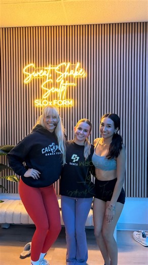 CAL POLY DANCE TEAM on Instagram: "𝐒𝐋𝐎𝐗𝐅𝐎𝐑𝐌 𝐓𝐞𝐚𝐦 𝐁𝐨𝐧𝐝𝐢𝐧𝐠🧘‍♀️💪 A huge thank you to @sloxform for hosting a Pilates session for our team! We loved taking on a new challenge and expanding our training in the studio. It’s always special to reconnect with CPDT alumni and local businesses💚 #calpolydanceteam #sloxform #calpoly"