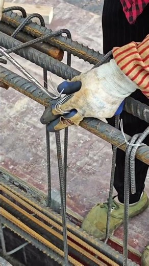 Technique for binding iron frames using wire. #shorts