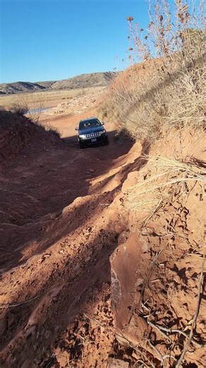 Off Road Jeep Grand Cherokee WK2 #offroad #jeep #fyp #jeeplife #countrylife