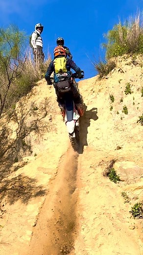 ENDURO OFICIAL Miguel on Instagram: "HARD ENDURO! 🥰"