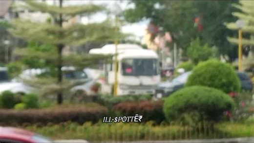 ICDRRMO(ICER) medic-17 responding to an call at marry mart iloilo📍 (code-3) #viral #foryoupage #responding #ambulance #spot