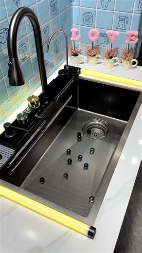 Upgrade Your Kitchen with a Chic Sink