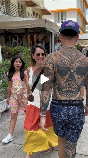 Easten & Westen | City lights & beach sights 🌇 | Instagram