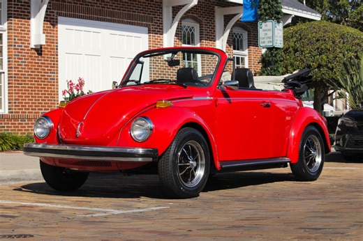 1974 Volkswagen Super Beetle Convertible - accauctions.com