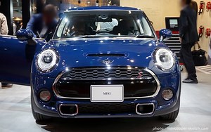 MINI 3ドア/5ドア｜ラピスラグジュアリーブルーの写真集 | MINI COOPER Sketch