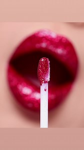 red glitter lips 💋 #lipvideo #instamakeup #beauty #youtube #morphebrushes #explorepage #makeupartist #viral #lipstick #nyxcosmetics #makeupvideo #skkn #asmr #ulta #nofilter #wakeupandmakeup #glitter #makeup #hudabeauty #trending #makeuptutorial #tiktok #lipgloss #sephora #fentybeauty #satisfying #reels #rembeauty #rarebeauty #fyp | Ashley Rosales