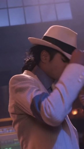 Best Dance - Official Page 🌊 | Do you love this?😍❤️Tag your friends below👇 Subscribe us on tiktok..link on my bio Follow 👉 @bestdance.official for more!! Follow us in... | Instagram