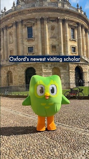 Oxford's newest visiting scholar 🦉 🎓 #OxfordUniversity