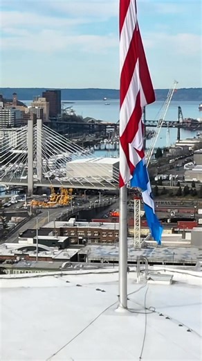 💙💚From the 12 flag flying over the iconic Tacoma Dome to employees gathering to cheer, Tacoma is SHOWING UP to wish the Seattle Seahawks good luck in the Super Bowl. The 12th Man spirit runs deep here and we’re incredibly proud of their grit – a quality we value deeply here! GO HAWKS! Beat the Patriots! #superbowl #gohawks #12thMan | City of Tacoma Government