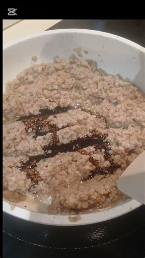 STIR FRY GROUND PORK WITH STEAM SOFT TUFO