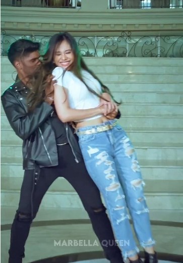 Main Tera Boyfriend Dance Cover: Bollywood Style