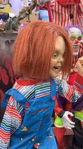 Chucky animatronic at Home Depot 🔪✨ | Let’s Shop Holidays