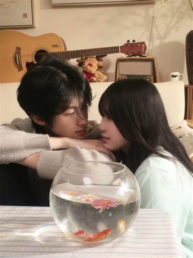 Master Romantic Couples Photo Poses in 5 Minutes