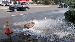 Drought conditions worsen water main breaks across Houston: 'Waste of money going down the drain'