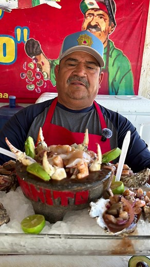 Este mariscada se llama Carlos Eslim porque es una de las más ricas del mundo