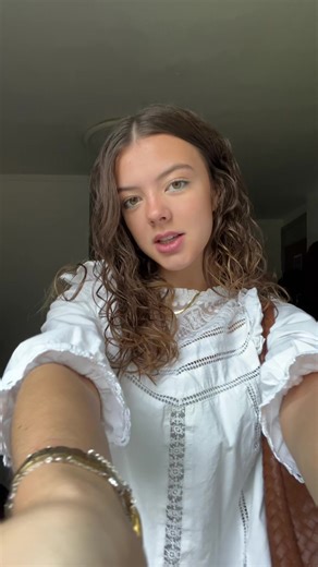 can’t believe i left this blouse back home #sunsout