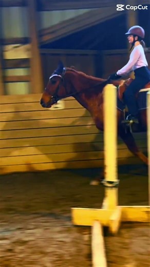 Making random edits with random vids and pics lol