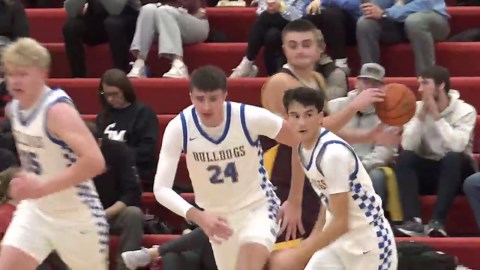 De Smet wins, Madison wins in overtime in Entringer Classic