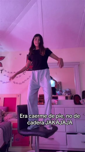 Sigo en el suelo KAKAJJJAJAJ#Meduele#cocochanel | Coco Chanel