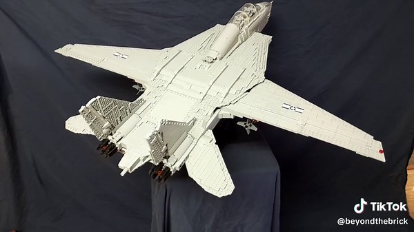 Motorized LEGO F-14 Tomcat by Ronald Tewes #lego #legotiktok #f14