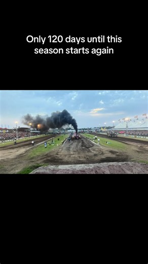 Tractor pulling 🚜🍻 #tractorpulling #tractor #parties #motorsport