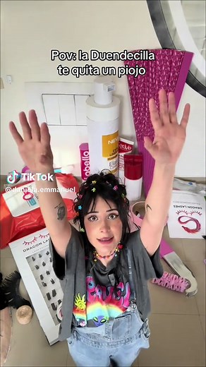 Duendecilla y su mágico humor en ASMR