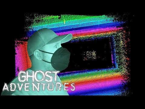 Capturing a TERRIFYING Presence on SLS Camera | Ghost Adventures | Discovery