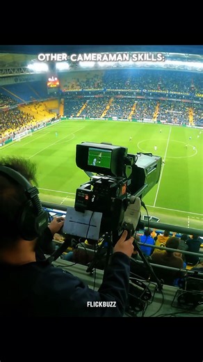 other cameraman skills vs the king of skills 💀#shorts