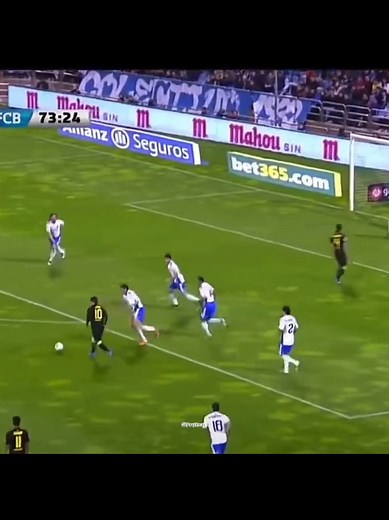 Lionel Messi's Incredible Skills in 2012 Highlights