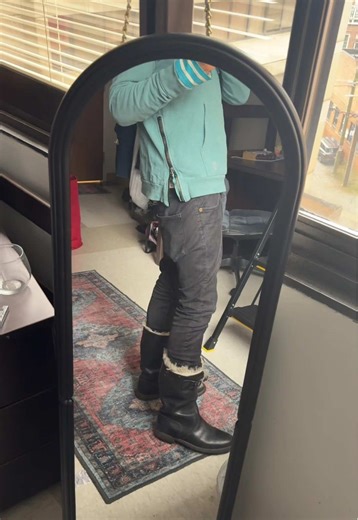 im having skinny jean dysphoria again #nightgoer #balmain #burberry #future #hedislimane