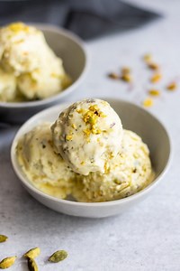 Kulfi Ice Cream (No-Churn Indian Ice Cream)