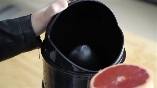 Watch Electric Grapefruit Juicer on Amazon Live