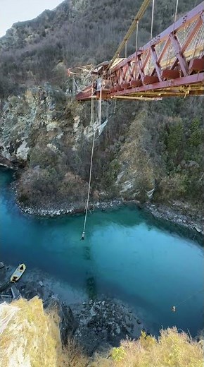 New Zealand - Bungy jumping kawarau bridge