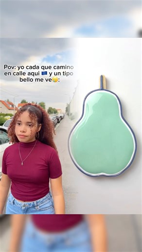 Cuando alguien guapo se me queda viendo en la calle 😂