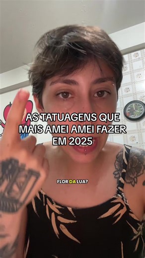 Não lembro quem pediu, mas tá aí meu top 4 tattoos de 2025 ❤️❤️❤️ amei de mais. #tatuadoramineira #decalquetattoo #rotinadetatuador #felizanonovo