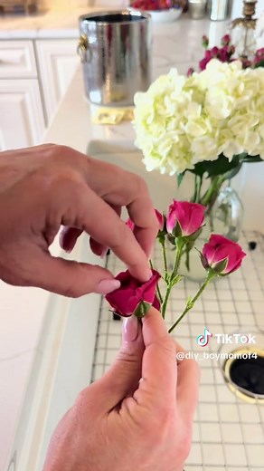Affordable Valentine's Day Flowers That Impress