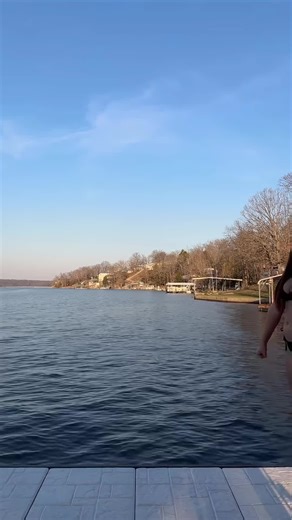 Double Dutch Bus Dance Tutorial with Photo