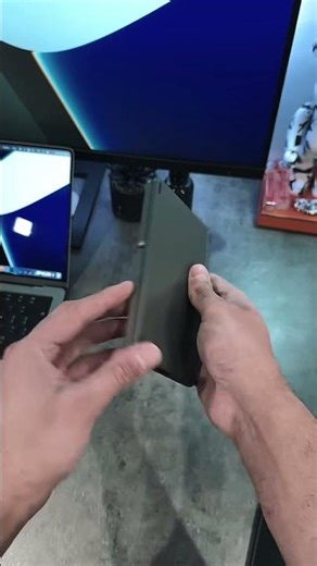 A full keyboard that fits in your pocket. #wirelesskeyboard #compacttech #keyboard