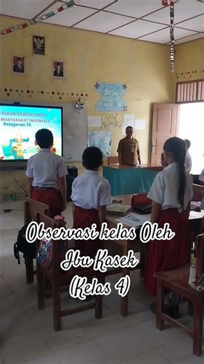 Class observation by the Principal (Grade 4)