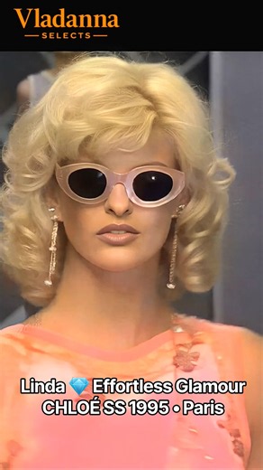 1995 SS 💖 Linda Evangelista • Effortless Glamour • Karl Lagerfeld for CHLOÉ • Fashion Archive Paris
