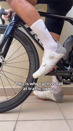 Jukka Aallikko | Cycling Tips & Gear | How to adjust pedal tension properly 🔧 👉Look Keo pedals If unclipping feels hard, your pedal tension is too tight. A small screw adjustment... | Instagram