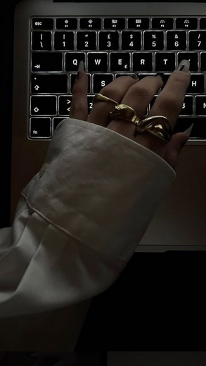 Madi Webb on Instagram: "i can’t believe i get to live here.. in 10 days🤞🏽"